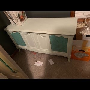 Vintage record player table